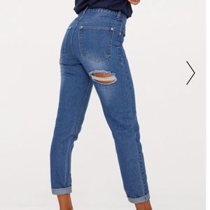 Pretty Little Thing Dark Butt Rip Mom Jeans